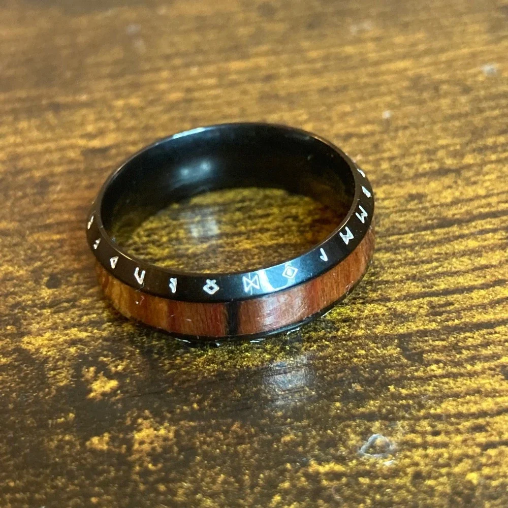 Mens‎ Yggdrasil World Tree Ring Wood Inlay Viking Runes Black Band Size 13